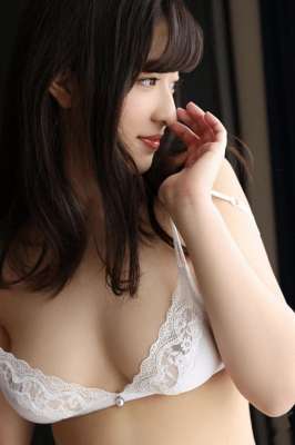 端莊的美女